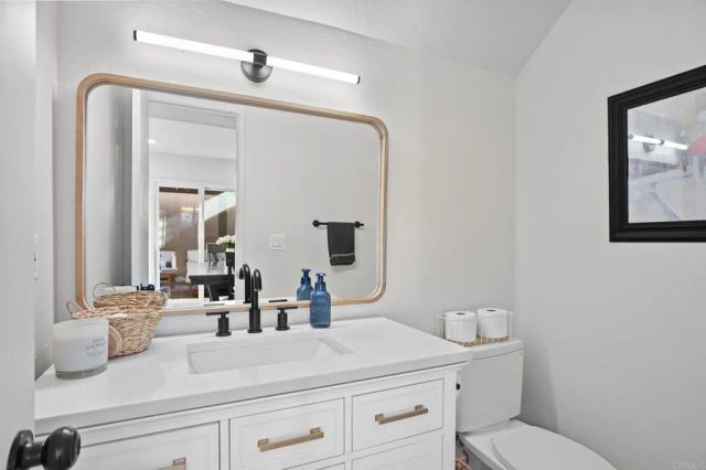 9543 Cottonwood Avenue A, Santee, CA 92071