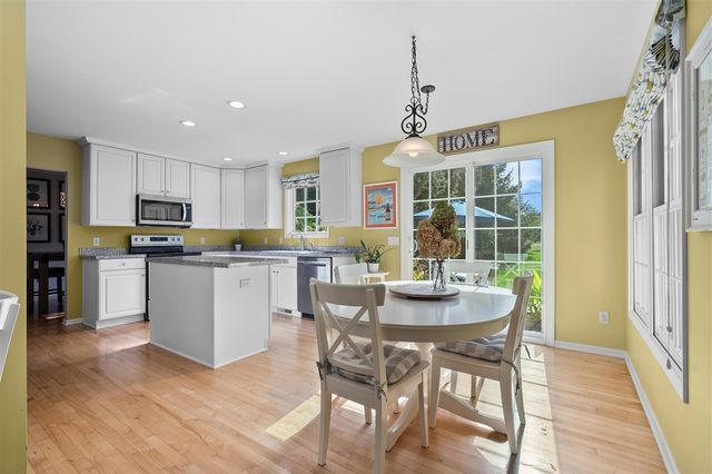 7236 Hampstead Lane, Portage, MI 49024