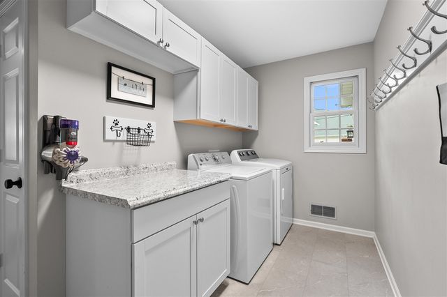 7236 Hampstead Lane, Portage, MI 49024