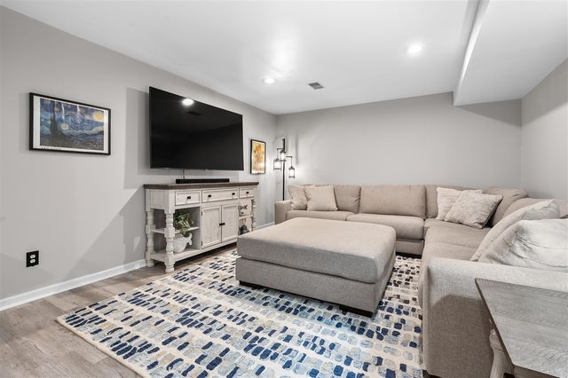 7236 Hampstead Lane, Portage, MI 49024