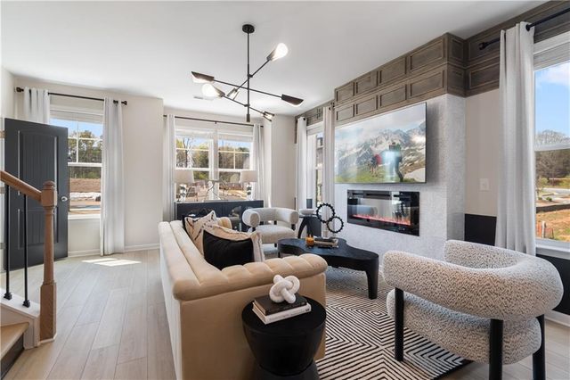 210 Daybreak Lane, Newnan, GA 30265