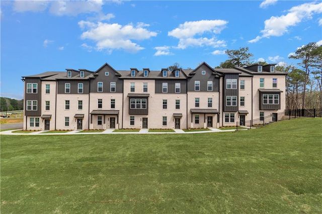 210 Daybreak Lane, Newnan, GA 30265