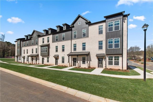 210 Daybreak Lane, Newnan, GA 30265