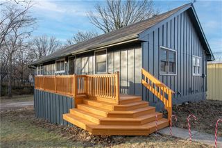 400 N Main Terrace, Harrisonville, MO 64701