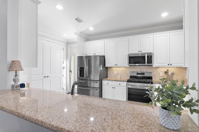 2047 Crystal Lake Drive, Miramar Beach, FL 32550
