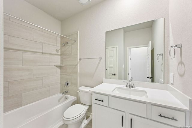 1234 Nikos Hollow, San Antonio, TX 78245