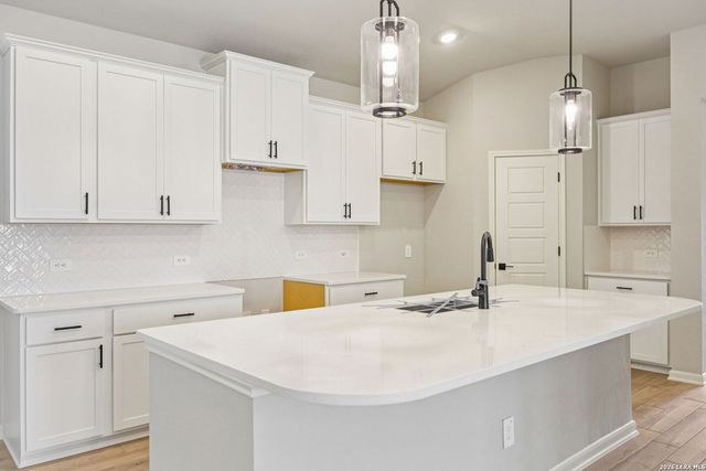 1234 Nikos Hollow, San Antonio, TX 78245