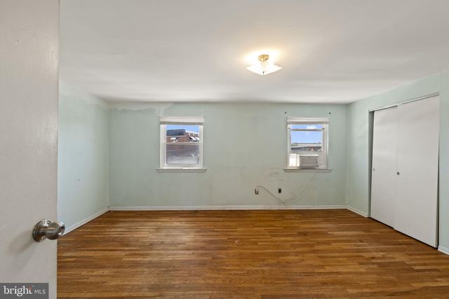 12126 RANIER RD, Philadelphia, PA 19154