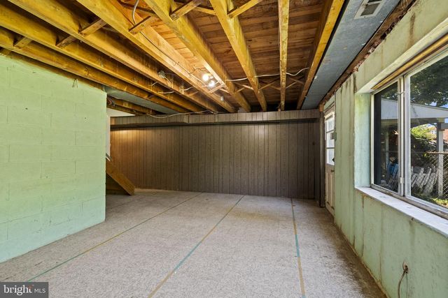 12126 RANIER RD, Philadelphia, PA 19154