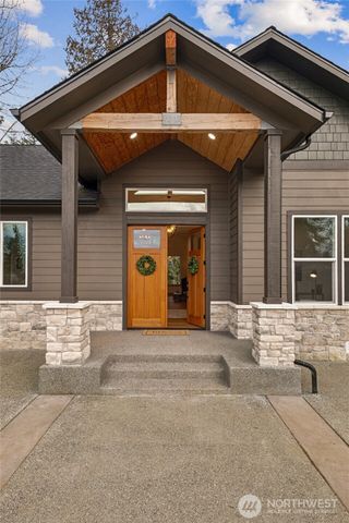 26181 276th Avenue SE, Ravensdale, WA 98051