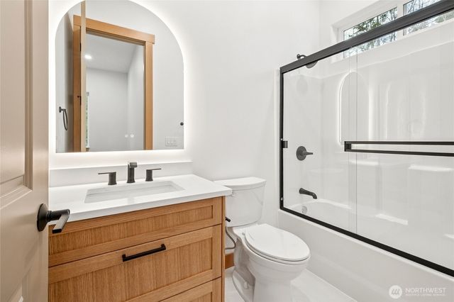 26181 276th Avenue SE, Ravensdale, WA 98051