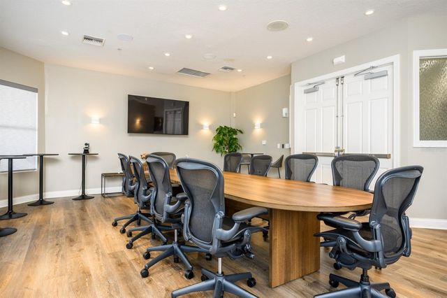 4862 CAYVIEW AVENUE 102, Orlando, FL 32819