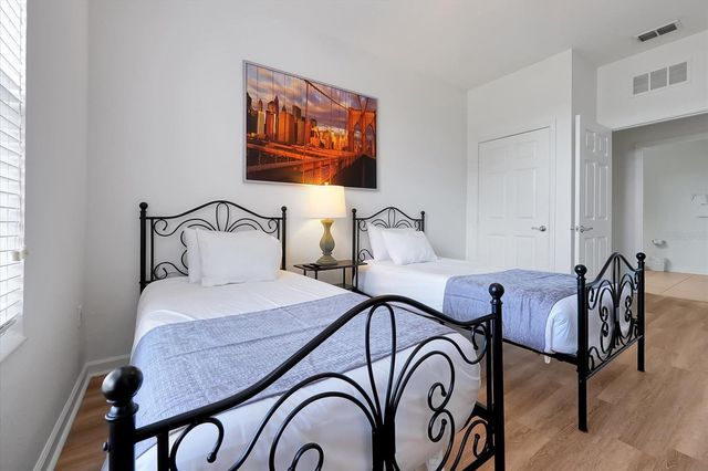 4862 CAYVIEW AVENUE 102, Orlando, FL 32819