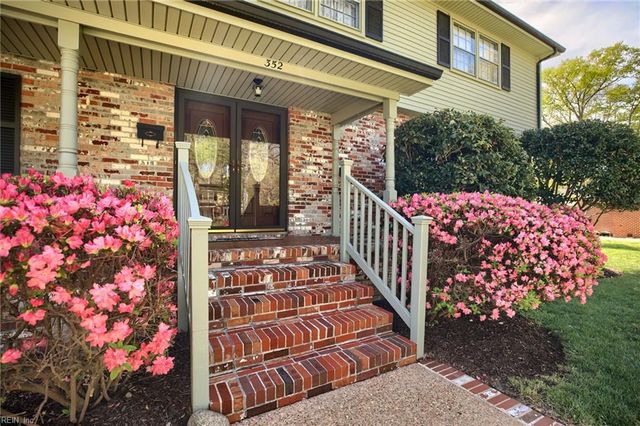 352 Wendwood DR, Newport News, VA 23602