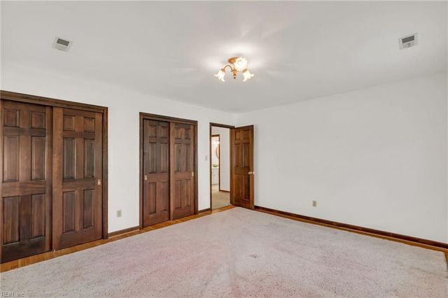 352 Wendwood DR, Newport News, VA 23602
