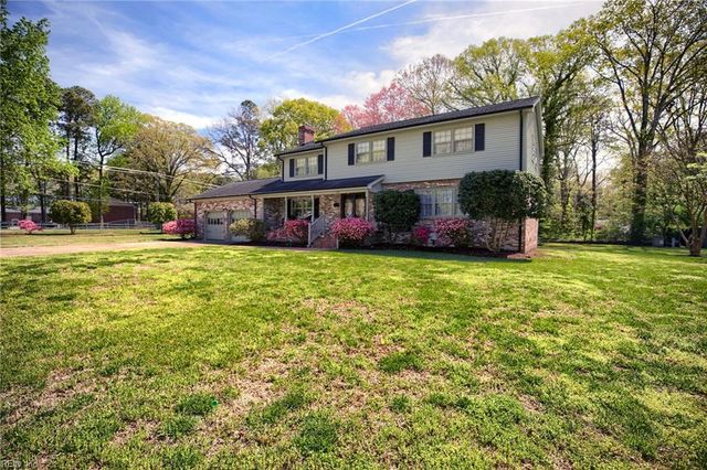 352 Wendwood DR, Newport News, VA 23602