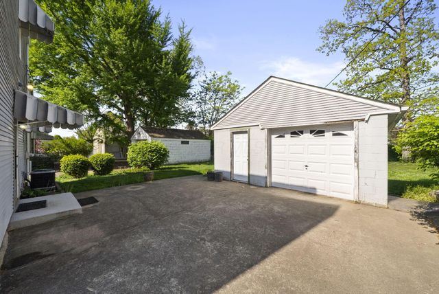 819 Binns Boulevard, Columbus, OH 43204