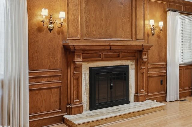 38300 Santa Barbara Street, Clinton, MI 48036