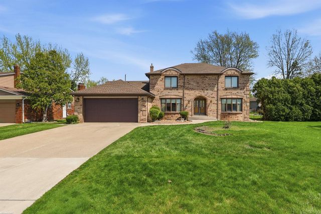 38300 Santa Barbara Street, Clinton, MI 48036