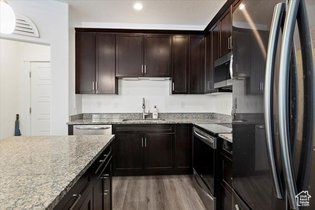 5131 W SPLIT ROCK DR, South Jordan, UT 84009