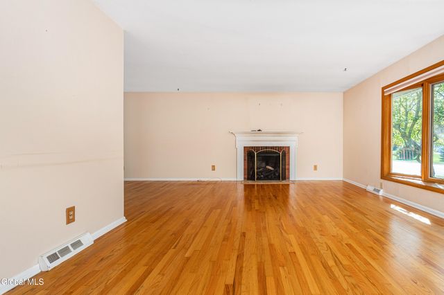228 Murray Avenue, Bethlehem, NY 12054