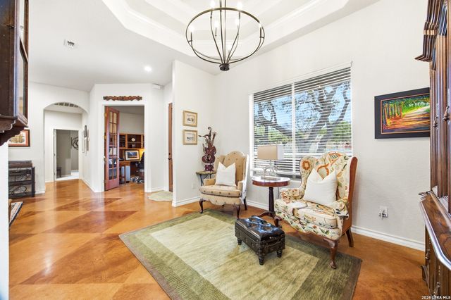 541 Saxet Trl, Spring Branch, TX 78070