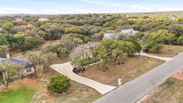 541 Saxet Trl, Spring Branch, TX 78070