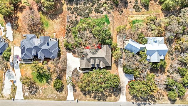 541 Saxet Trl, Spring Branch, TX 78070