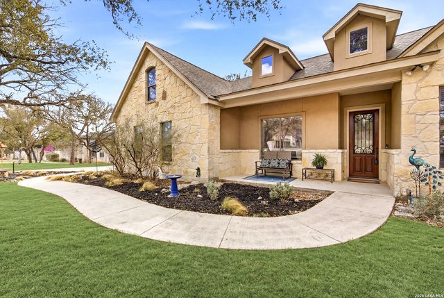 541 Saxet Trl, Spring Branch, TX 78070