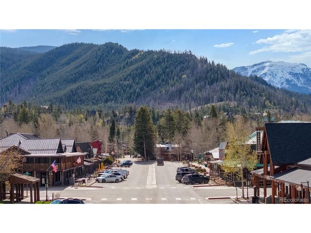1105 Mountain Ave, Grand Lake, CO 80447
