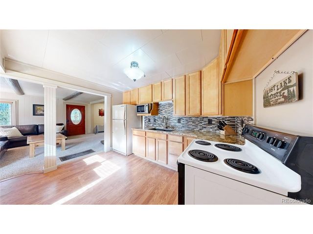 1105 Mountain Ave, Grand Lake, CO 80447