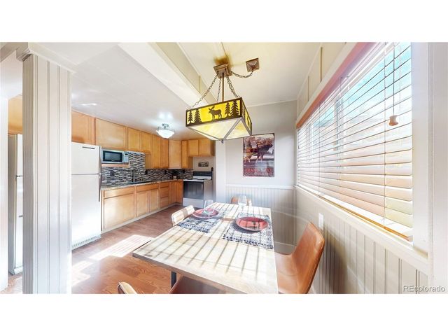 1105 Mountain Ave, Grand Lake, CO 80447