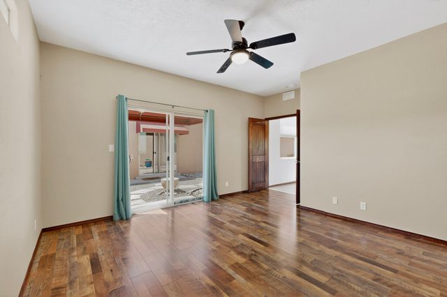 7 Caballo Viejo, Santa Fe, NM 87508