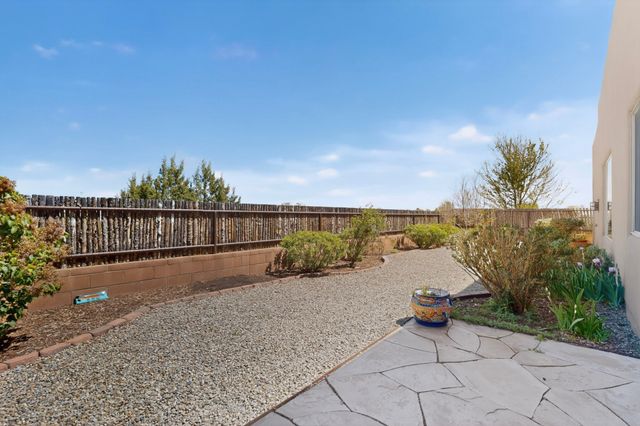 7 Caballo Viejo, Santa Fe, NM 87508