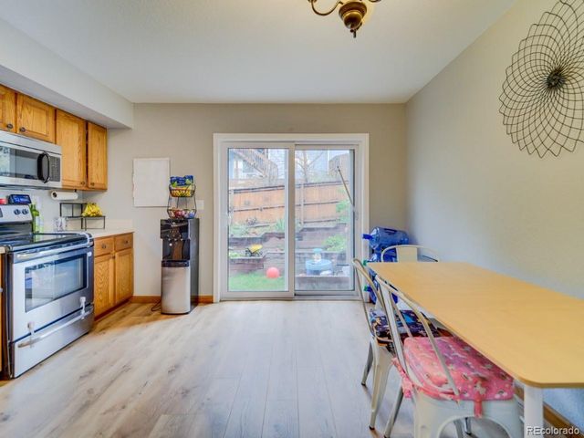 2108 Oakcrest Cir, Castle Rock, CO 80104