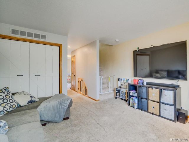 2108 Oakcrest Cir, Castle Rock, CO 80104