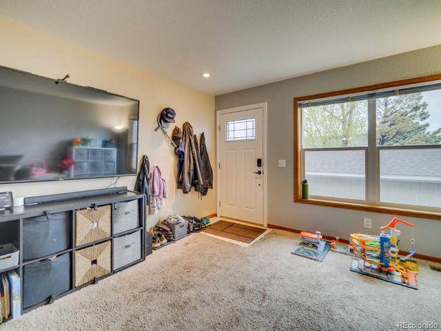 2108 Oakcrest Cir, Castle Rock, CO 80104
