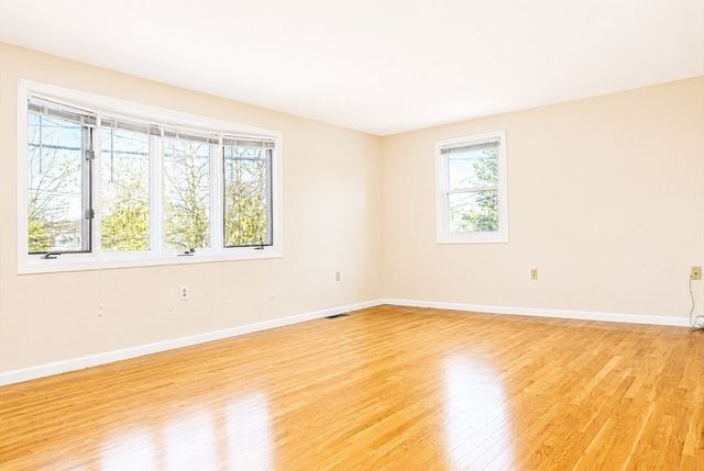 160 Cypress Street 160, Watertown, MA 02472