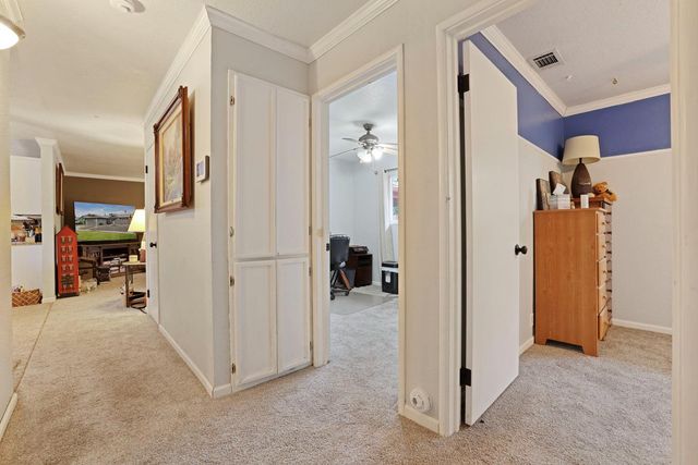 424 Morada Ln, Stockton, CA 95210