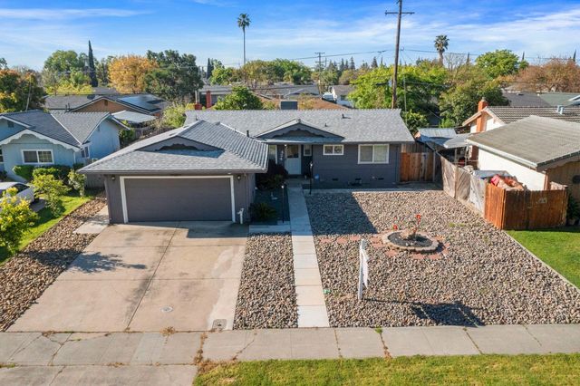 424 Morada Ln, Stockton, CA 95210