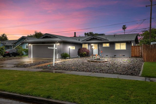 424 Morada Ln, Stockton, CA 95210