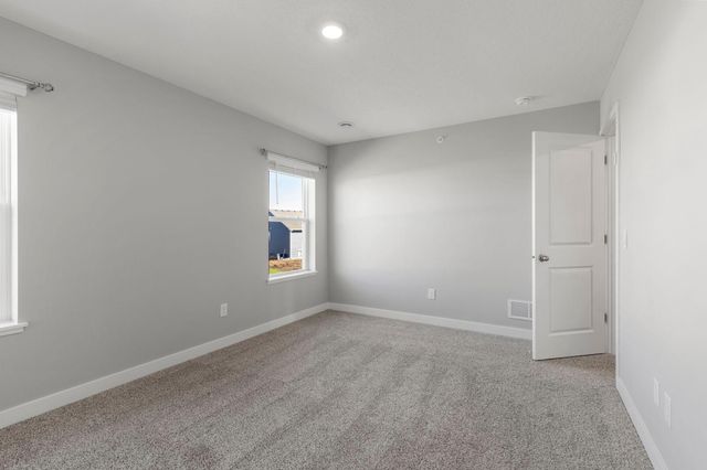 13616 Kaylemore Trail, Rosemount, MN 55068