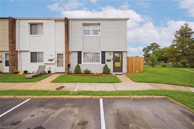 3424 Crimson Holly CT, Virginia Beach, VA 23453