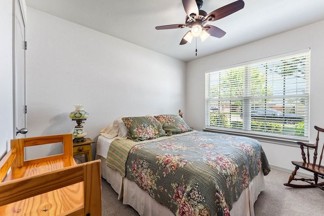 6008 S 39th Street, Rogers, AR 72758