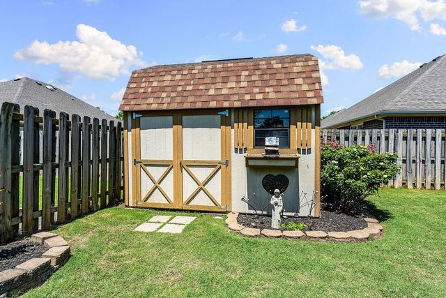 6008 S 39th Street, Rogers, AR 72758