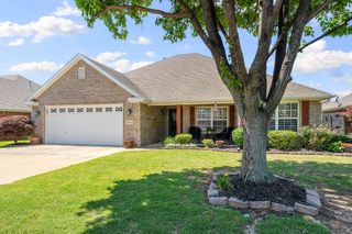 6008 S 39th Street, Rogers, AR 72758