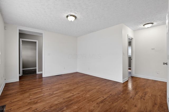 3041 Bluefield Drive, Columbus, OH 43207