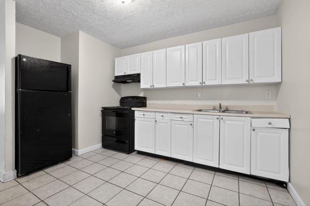 3041 Bluefield Drive, Columbus, OH 43207