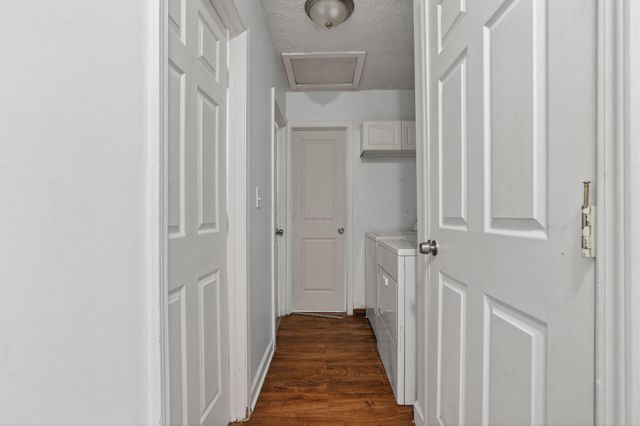 3041 Bluefield Drive, Columbus, OH 43207