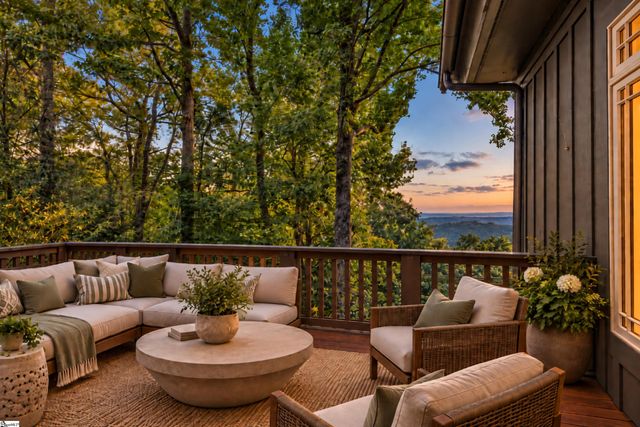 6 Eagle Rock Road, Landrum, SC 29356